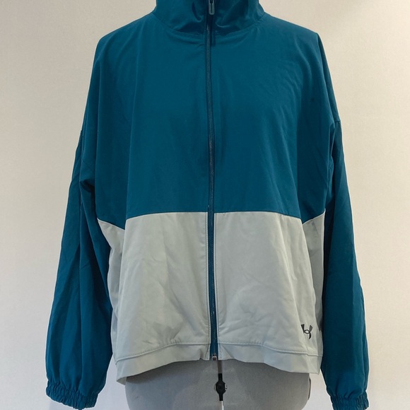 Under Armour Jackets & Blazers - Under Armour Teal and Light Blue Full-Zip Jacket, Windbreaker Material, Large
